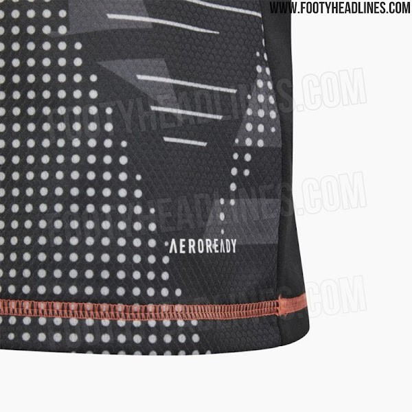 adidas elite team 2024 25 goalkeeper kit 18